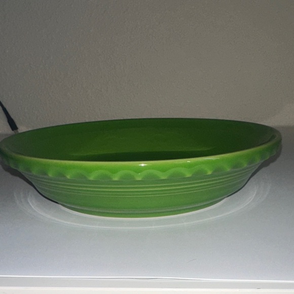 Fiesta 8” Deep Dish Pie Baker - Picture 3 of 6